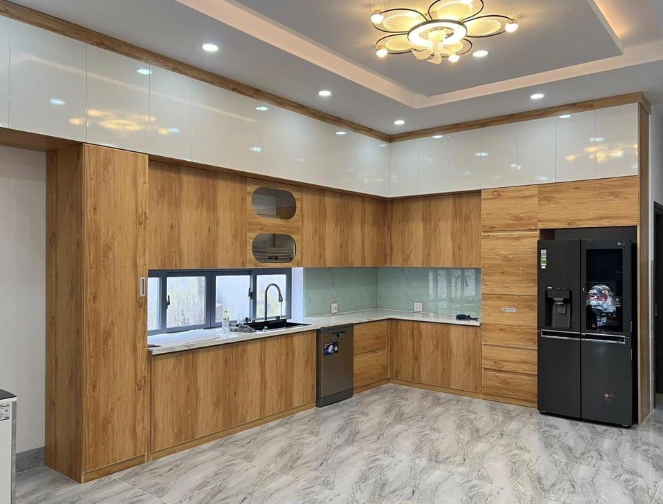 Tủ bếp nhựa cánh laminate